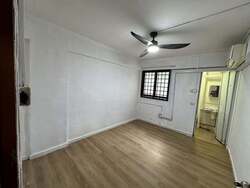Clementi Avenue 2 Shopping Centre (D5), Retail #595009571